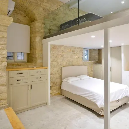 The Old Print House, Corfu Apartment *